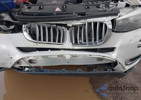 2016 BMW X3 xDrive28I z USA, uszkodzony, nr VIN 5UXWX9C53G0D71635